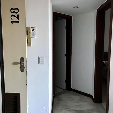 Flat Vista Mar em Ótima Localização na Pituba em Salvador Exterior foto